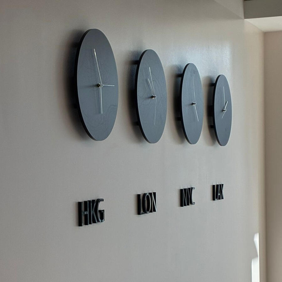 PHAIDON - Custom Clocks PHAIDON - Custom Clocks